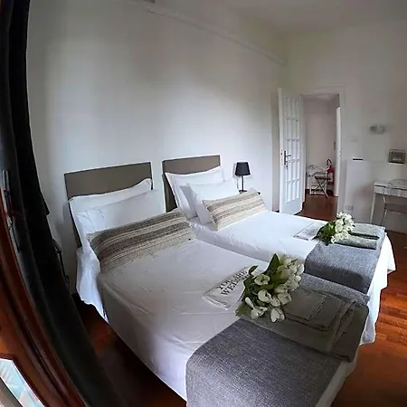 Emi's فندق مبيت وإفطار 4*