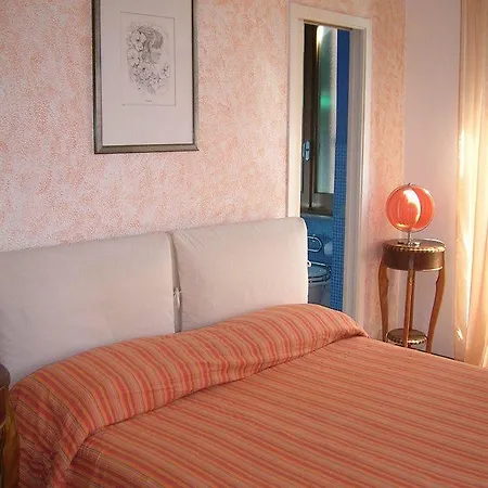 Emi's Bed & Breakfast Rome