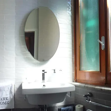 Emi's Bed & Breakfast