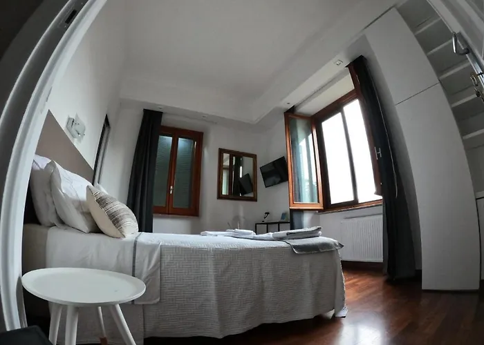 Couette-café Emi's 4*