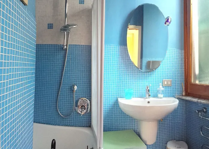 Couette-café Emi's 4*